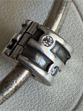 Authentic Pandora Silver CZ SPARKLING ABSTRACT Clip Charm